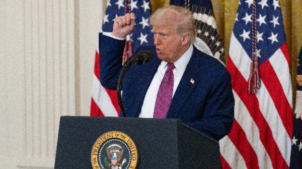 倍选网 伊拉克总理主持召开特别会议 重申声援伊朗